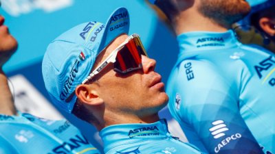 Колоездачният отбор на Астана съобщи че правата на колумбийския състезател