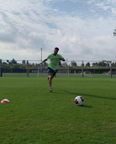 Нападателят Луис Суарес ще играе за юношеския си тим Насионал