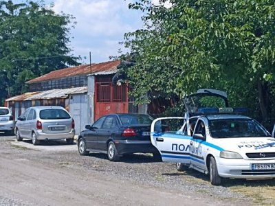 Зверство: Внук уби баба си край Пловдив