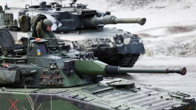 Северна Македония ще изпрати съветски танкове на Украйна