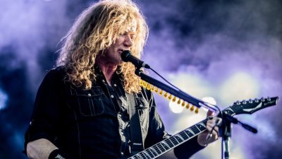 Megadeth пускат новата си бира "Saison 13" през септември