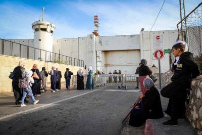 Отвориха пропускателните пунктове в Газа