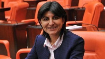 Опозицията в Турция иска реципрочност на визовия режим с България