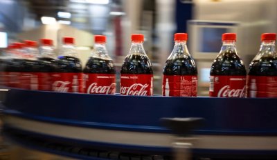 „Кока-Кола ХБК“ със загуба от 190 милиона евро заради изтеглянето от Русия