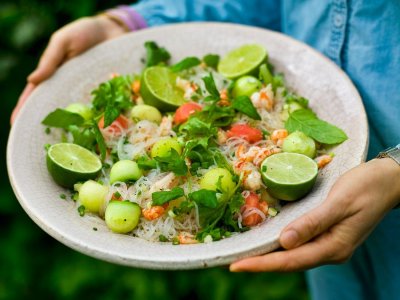 Продукти250 г оризови нудели може да се замени с паста