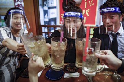 Японската НАП: Младежи, пийте повече