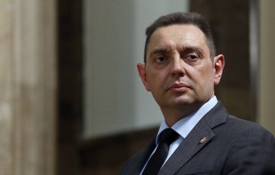 Сръбският министър на вътрешните работи Александър Вулин ще се срещне