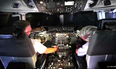 Двама пилоти на пътнически самолет заспаха по време на полет