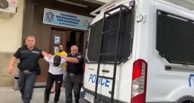 Полицията изведе от РУ Първомай единия от задържаните за катастрофата в