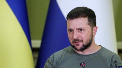 Зеленски се срещна тайно с украинските служби за сигурност