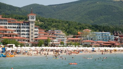 Броят на чуждестранните туристи в България се е увеличил с
