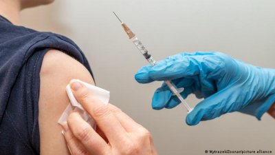 Националната служба по ваксините в Австрия препоръчва четвърта ваксина срещу