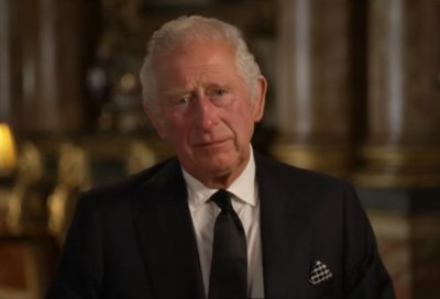 Обединеното кралство обявява за свой крал Чарлз Трети на тържествена