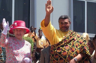 Знамената на Гана са спуснати наполовина в чест на кралица Елизабет Втора