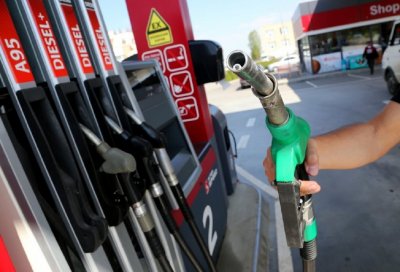 Най сетне добра новина – цените на горивата ще паднат посд
