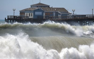 Ураганът "Кей" удари Калифорния
