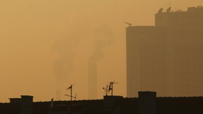 Учени установиха как замърсяването на въздуха води до рак