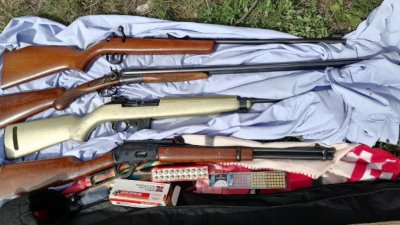 Три ареста при спецоперация на ГДБОП за оръжие в Разградско