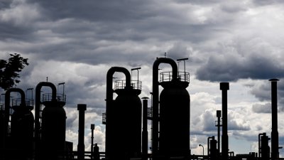Европейските газохранилища може да се окажат празни още в началото