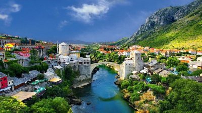 Албания регистрира исторически най добрата си година в туризма заради увеличен