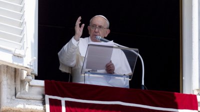 Папа Франциск: Бог не подкрепя войната