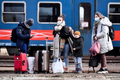 Украински граждани настанени в база на Български държавни железници БДЖ