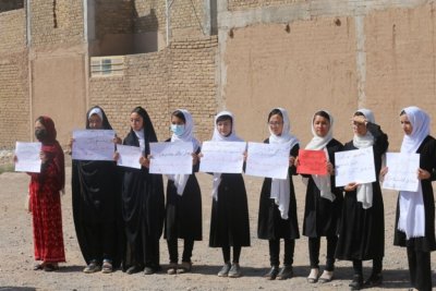 ООН към талибаните: върнете момичетата на училище 
