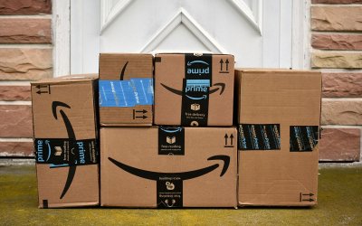 Американската корпорация Амазон Amazon обяви днес че през октомври за