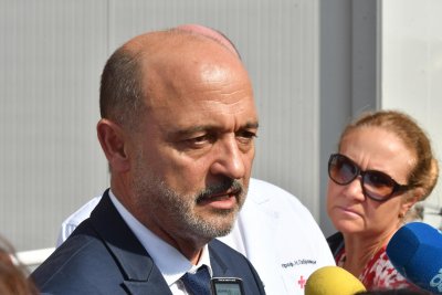 Здравният министър Асен Меджидиев пристигна в Перник, за да се