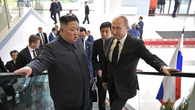 Северна Корея не е доставяла оръжия на Русия и не планира