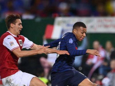 Франция победи Австрия с 2 0 в мач петия кръг в
