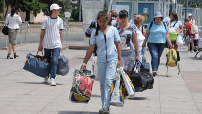 От 85 000 украински граждани у нас в бази и хотели са настанени 21 000