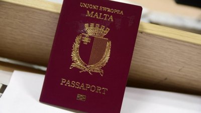 ЕК предава Малта на съд заради "златните" паспорти