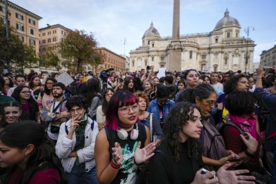 Италианци протестираха в Рим Милано и други градове в сряда