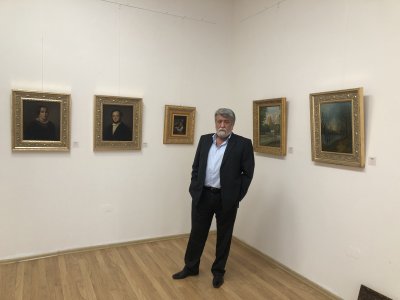 Вежди Рашидов дари картини от 18-и и 19-и век на градската галерия в Пловдив