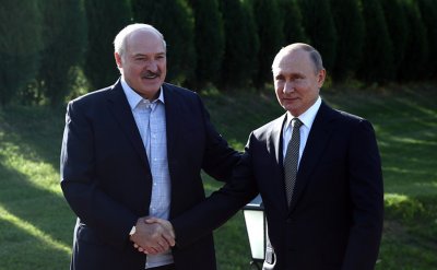 Русия разполага в Беларус 20 000 мобилизирани, което застрашава и