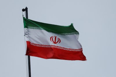 Иран очаква деблокирането на 7 млрд. долара от Сеул