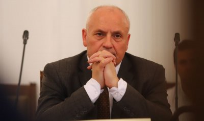 Уволненият днес шеф на Българската агенция за безопаснот на храните