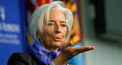 МВФ: Световната икономика загуби възходящия си импулс