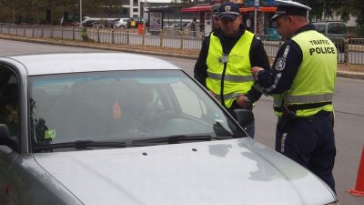 Издирвана във Франция кола се озова в Търново