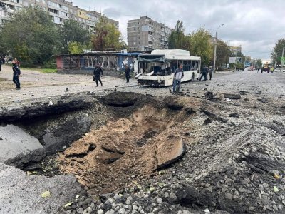 Украинският град Днипро стана мишена на руското ракетно нападение в