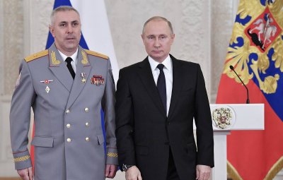 Рокадите сред висшето военно командване в Русия продължават Генерал лейтенант Рустам