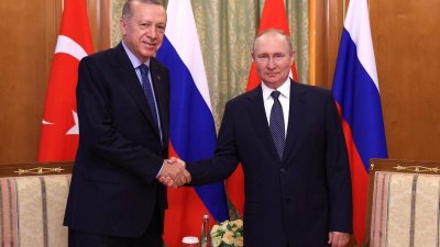 Руският президент Владимир Путин предложи на турския си колега Реджеп Тайип Ердоган да изградят