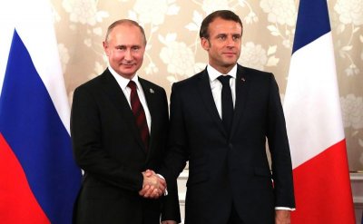Френският президент Еманюел Макрон призова Владимир Путин да се откаже