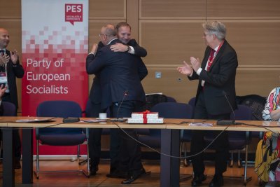 Стефан Льовен поема ПЕС с амбиция левицата да се пребори за мира в Европа 
