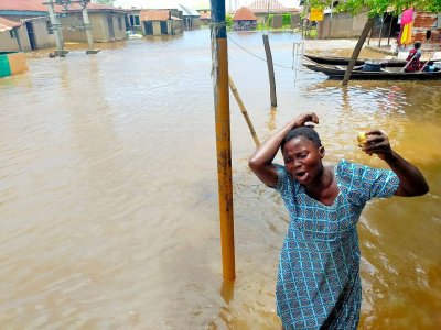 600 загинали при наводнение в Нигерия