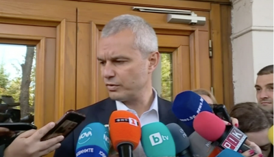 Лидерът на Възраждане Костадин Костадинов заяви че партията му обмисля