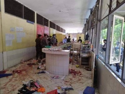 Експлозии пред най-големия затвор в Мианма убиха 8 души