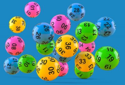 В Северна Каролина САЩ жена си купува лотариен билет минути