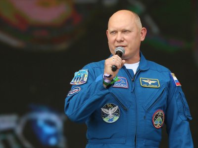 Руският космонавт Олег Артемиев прегази колега на тъмен път карай